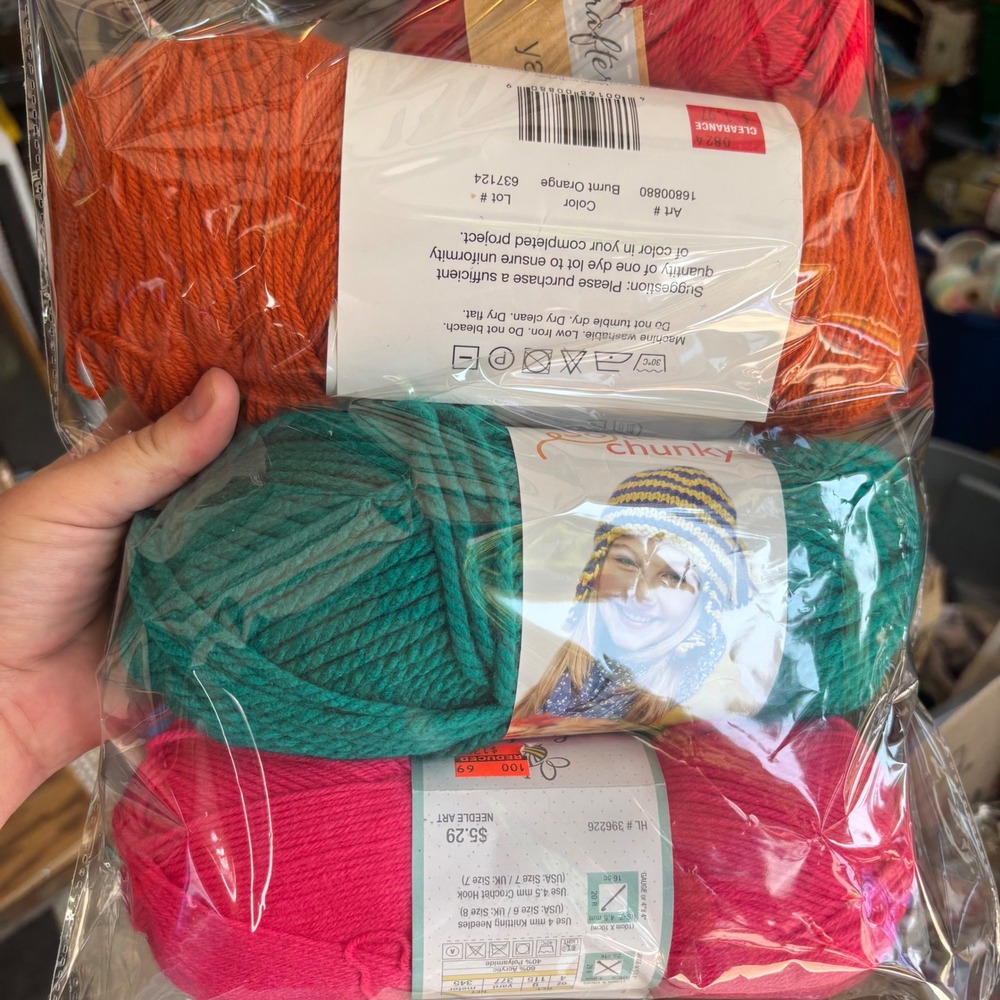 Lot of 5 Assorted Yarn Skeins Bernat Emerald Baby Bee Red Crafters Secret Orange